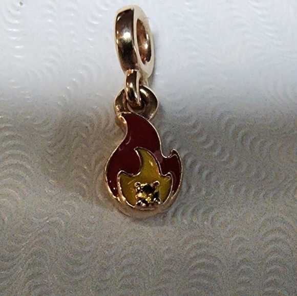 Pandora ME Burning Flame Mini Dangle - Picture 3 of 7